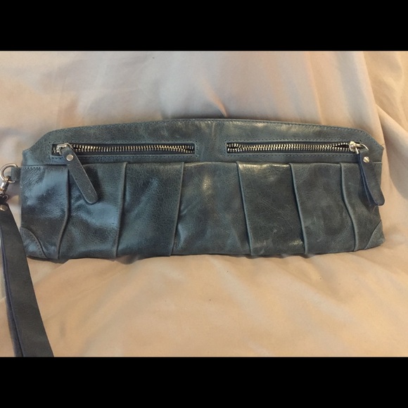 YL teal leather clutch, wristlet - Picture 2 of 6
